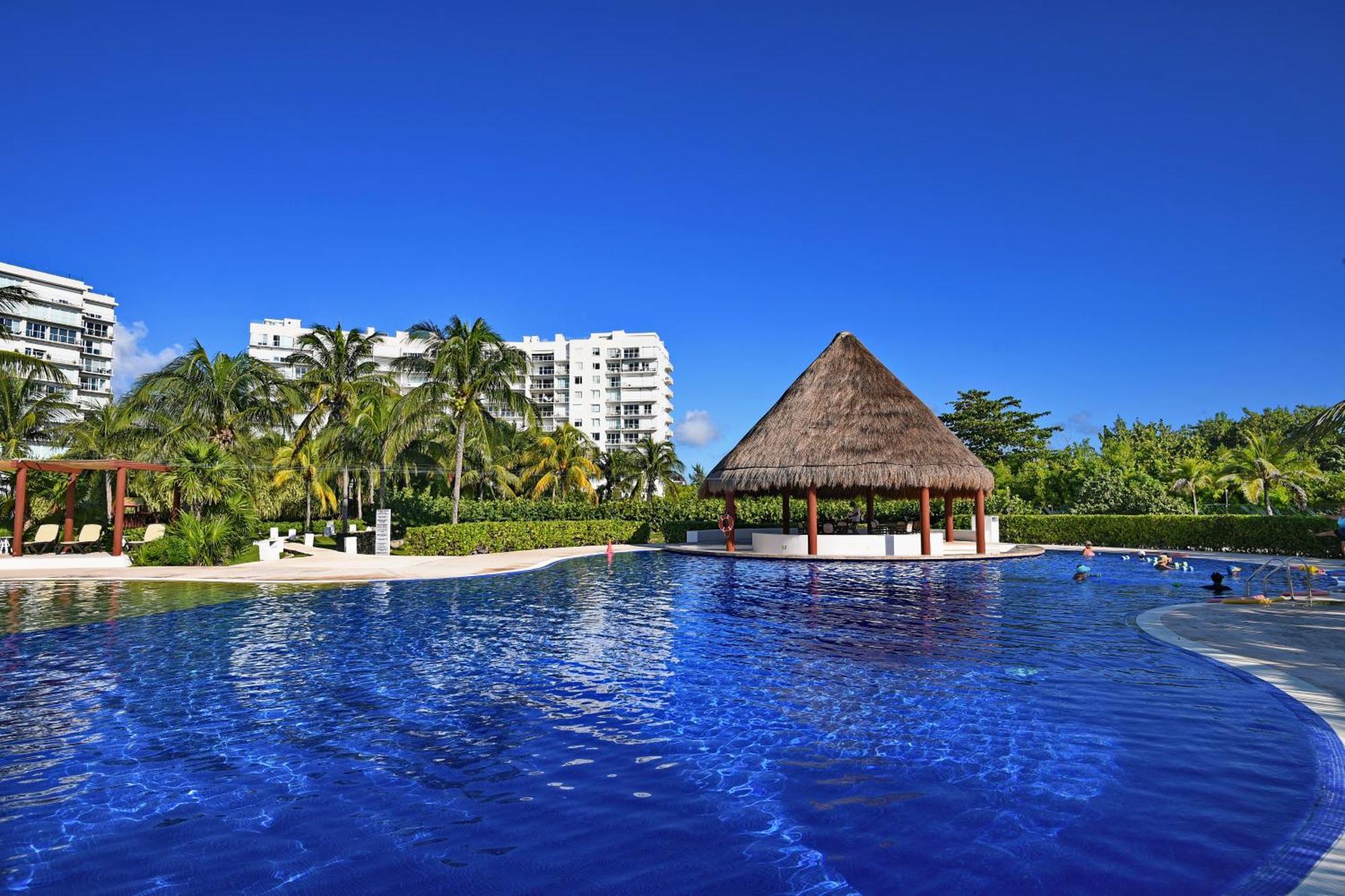 Beachfront Apartment Blue Vista كانكون المظهر الخارجي الصورة